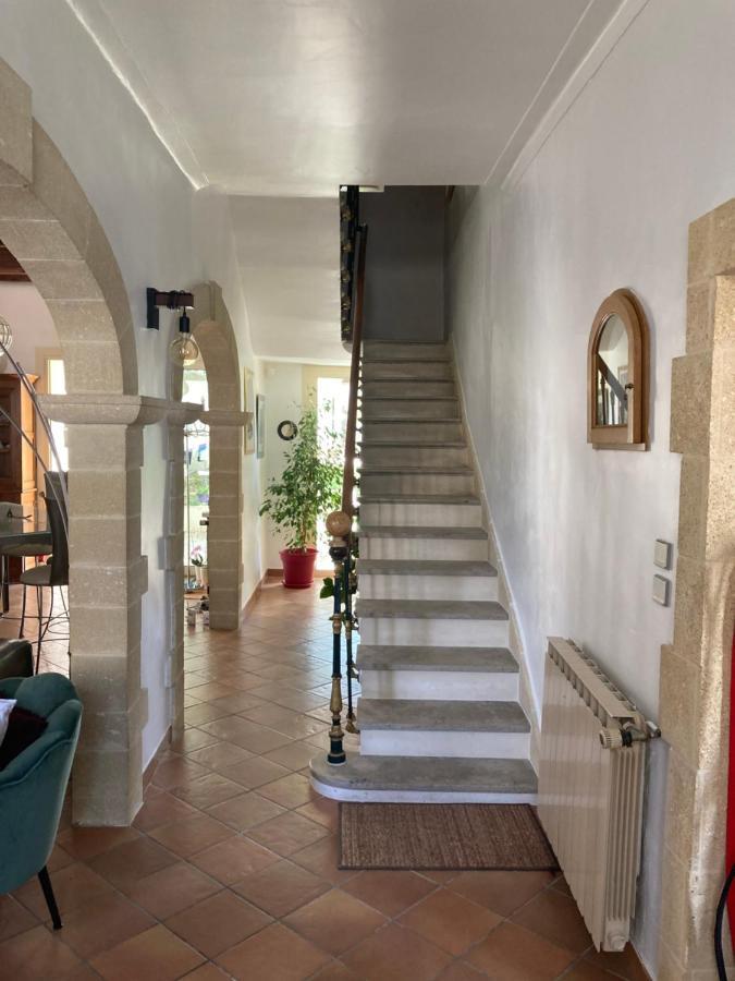 Entre Vigne Et Camargue Villa Générac Екстериор снимка